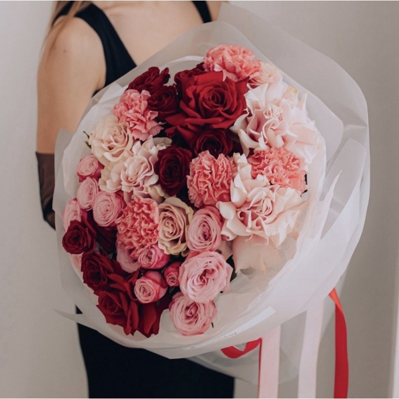 Сборный букет «Селена»