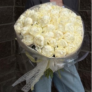 Букет из пионов "Бэлла"