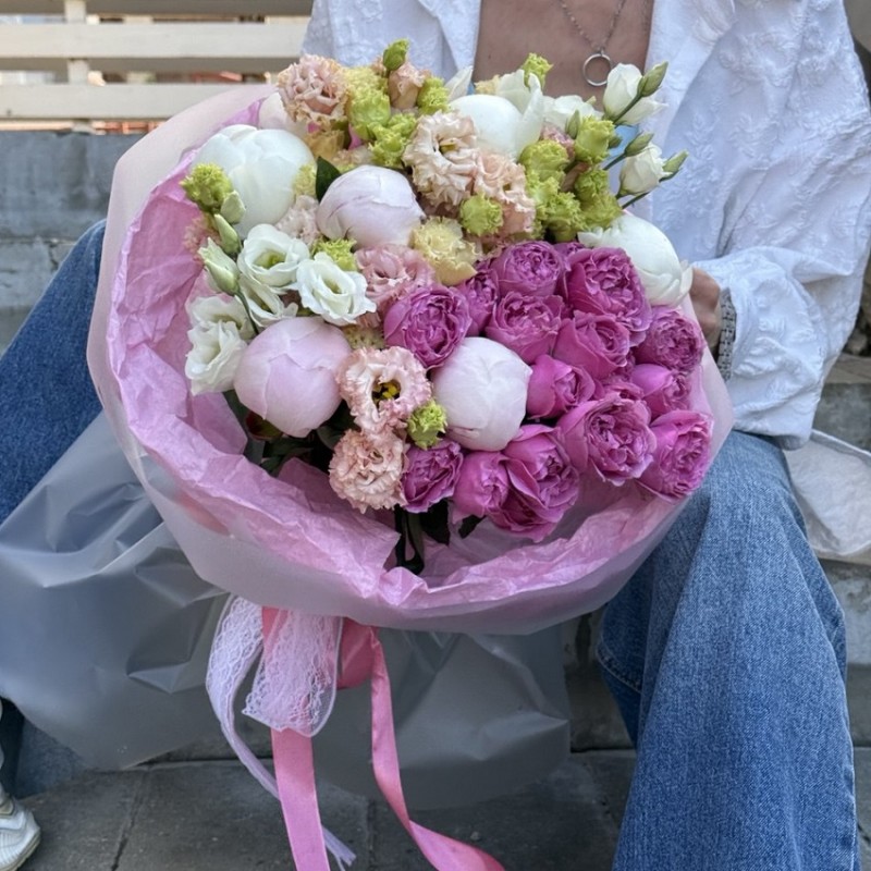 Букет из кустовых роз "Сны на яву"