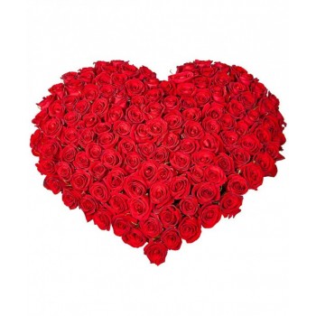 Композиция в виде сердца из красных роз "Горячее сердце"